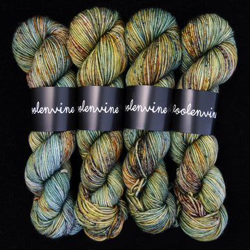 PRE-ORDER | Deadly Nightshade - Smitten DK (Soldotna Crop Add-On)