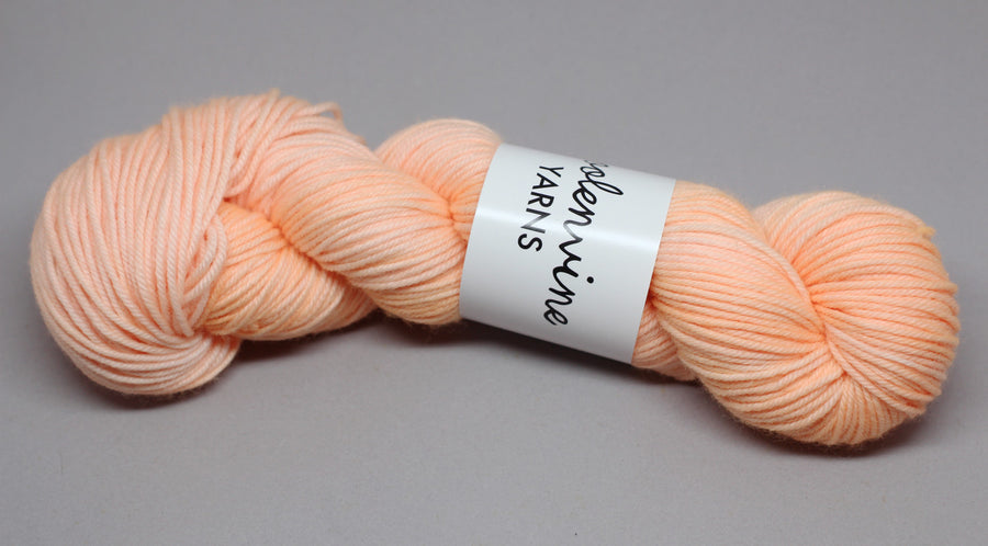 Fuzzy Navel, SMITTEN DK